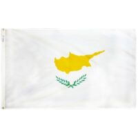 Cyprus Flag - Grommets