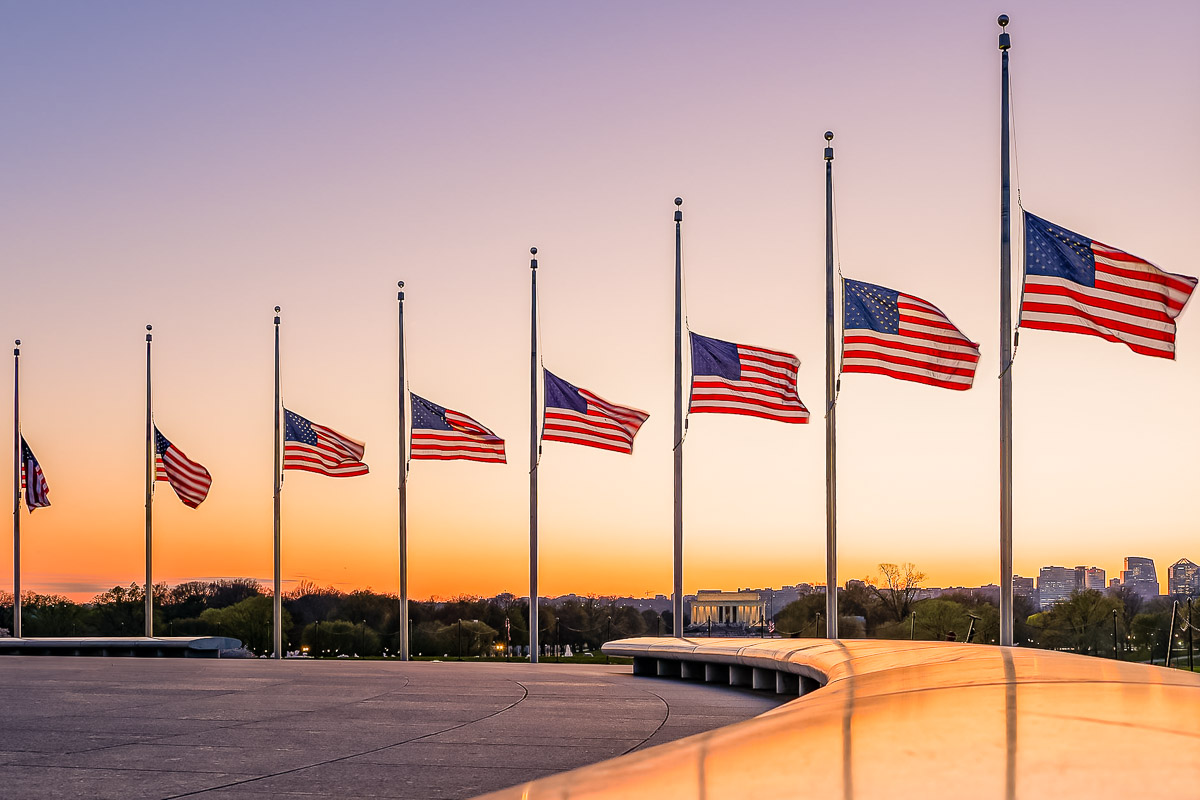 Choose the Right Size Flag for Your Flagpole 2 Choose the Right Size Flag for Your Flagpole Flag Tips & Guides